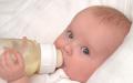 Възможно ли е да кърмите дете с висока температура Временен отказ от кърмене в случай на заболяване